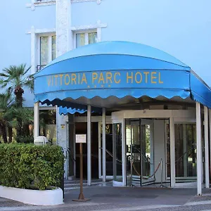 4* מלון Vittoria Parc